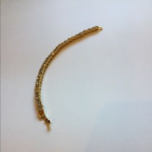 Gold / diamond like bracelet
